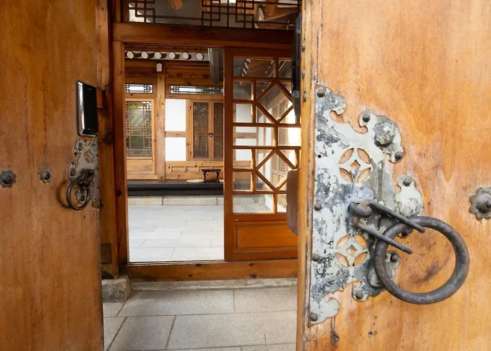 Damsojeong A 100 Year Old Traditional Korean Hanok Built In 1921 *